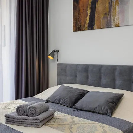 Apartment Sunny With Pool, 200m From The Sea Torrevieja