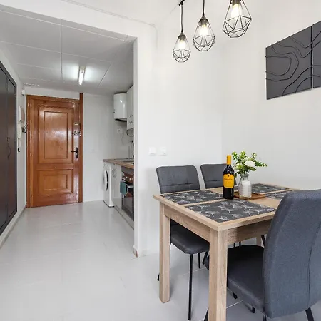 Sunny With Pool, 200m From The Sea *